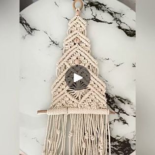 Macrame Christmas Decorations Tutorial, Macrame Christmas Tree Tutorial, Christmas Tree Macrame, Christmas Tree Tutorial, Macrame Christmas Tree, Tree Tutorial, Macrame Christmas, Christmas Painting, Macrame Bag