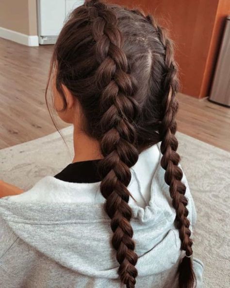 Loose French Braids, Two Braid Hairstyles, Dutch Braid Hairstyles, Sport Hair, Trendy Hairstyle, Sports Hairstyles, Front Hair Styles, Back To School Hairstyles, Hair Stylist Life