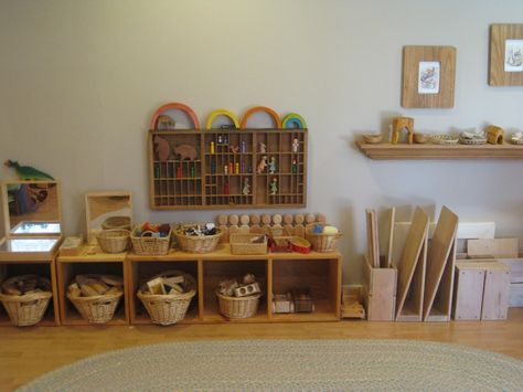 collection and construction... Beautifully displayed and much easier to clean up when in a basket. Montessori Display, In Home Childcare, Childcare Rooms, Home Childcare, Blocks Preschool, Reggio Classroom, Block Center, Family Day Care, Block Area