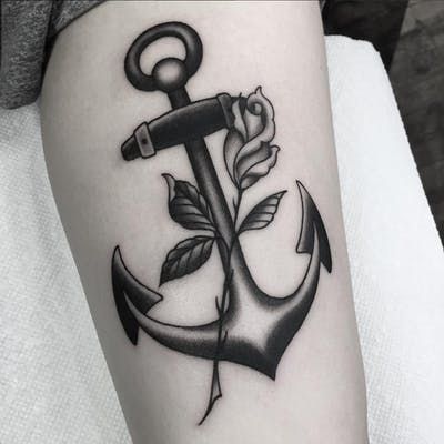 Traditional Anchor Tattoo, Ace Of Spades Tattoo, Spade Tattoo, Traditional Black Tattoo, Anchor Tattoo Design, Anker Tattoo, Becoming A Tattoo Artist, Traditional Tattoo Sleeve, Anchor Tattoos