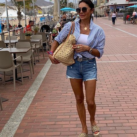 Spain Street Fashion, Casual Chic Outfits, Casual Chic Outfit, 가을 패션, Summer Fashion Outfits, Spring Summer Outfits, Summer Outfits Women, Outfits Casuales, Primavera Estate