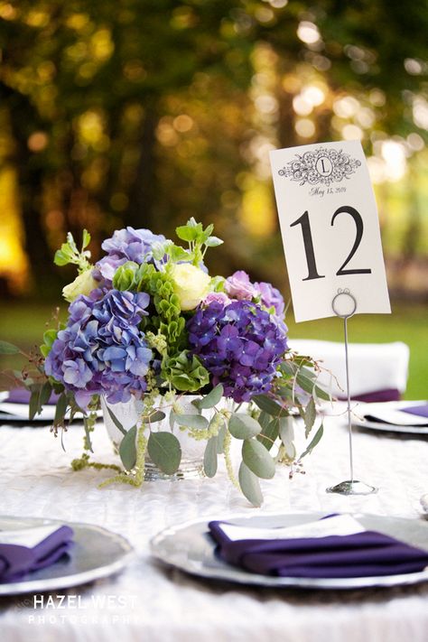 purple hydrangea centerpiece Wedding Centerpieces Hydrangea, Purple Hydrangea Centerpieces, Purple Hydrangea Wedding, Wedding Table Decorations Purple, Purple Reception, Purple Hydrangeas, Hydrangea Wedding, Hydrangea Centerpiece, Purple Hydrangea