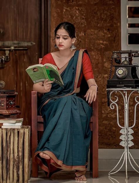 Anaswara Rajan Vougish Looks And Outfits Anaswara Rajan In Saree, Anaswara Rajan, Teacher Aesthetic, Female Photography, Nerd Problems, Pink Lehenga, Bridal Dress Fashion, Indian Lehenga, Brown Girl