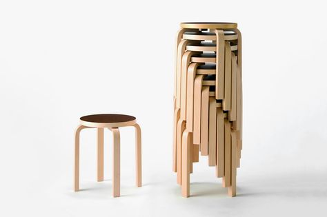 MUJI Drops An Exclusive Version of Artek's Iconic Stool E60 Origami Furniture, Brick Cafe, Stackable Furniture, Stackable Tables, Unique Furniture Pieces, Cnc Design, Id Design, Simple Furniture, Stackable Chairs