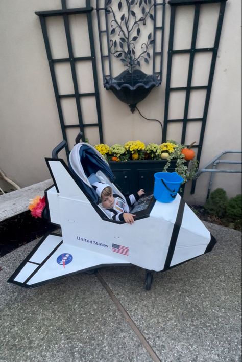 Spaceship Wagon Halloween, Spaceship Stroller Costume, Rocket Ship Stroller, Stroller Rocket Ship, Rocket Stroller Costume, Stroller Rocket Ship Costume, Rocket Ship Halloween Costume, Spaceship Stroller, Halloween Spaceship