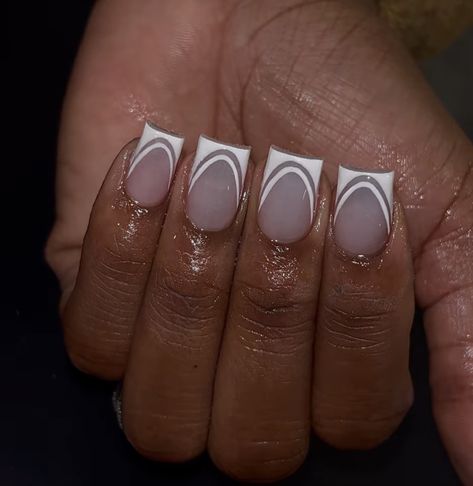 Short Acrilyc Nail Ideas Square, Short Acrilyc Nails Design Ideas, Nails Acrylic Classy Elegant, White Grad Nails, Nails Ideas Medium, Work Nails Acrylic, Dope Nail Designs Short Length, Acrilyc Nails Ideas, Exotic Short Nails