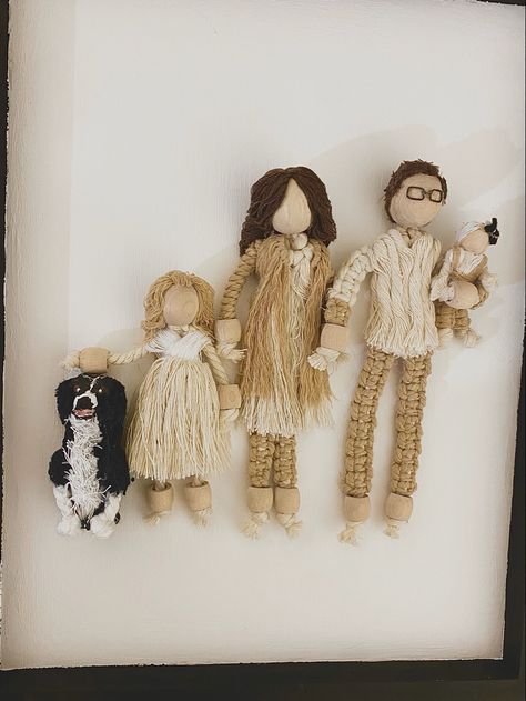 Macrame Family Portrait Dogs Custom Fiber Art Macrame Doll Family, Macrame Family Dolls, Doll Macrame, Macrame Family, Bead Dolls, Macrame Dolls, Macrame Doll, Macrame Dream Catcher, Wool Dolls