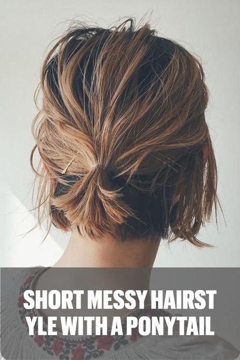 Short Messy Hairstyle with a ponytail Short Hair Ponytail, Messy Short Hair, Hairdos For Short Hair, Short Hair Styles Easy, Hairstyles For Women, Short Haircuts, Short Hair Cuts For Women, Great Hair, Short Hairstyles For Women