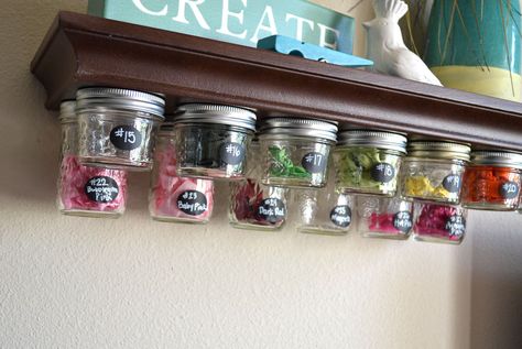 Screw Lids To A Shelf For Genius Mason Jar Storage ขวดโหล Mason Jar, Jar Organization, Mason Jar Shelf, Jar Shelf, Jars Crafts, Mason Jar Organization, Mason Jar Storage, Jar Collection, Food Jars