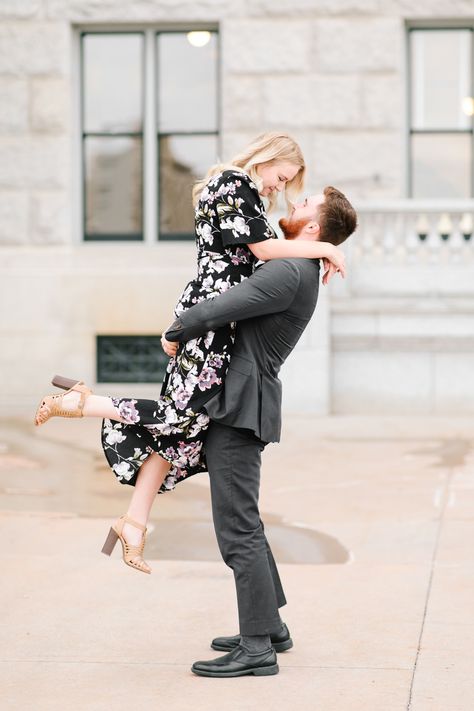 Couple Lifting Pose, Hugging Pose, Hug Pose, Outdoorsy Couple, Prom Photos, Cute Couple Poses, Unique Photography, Couples Poses For Pictures, Human Poses Reference