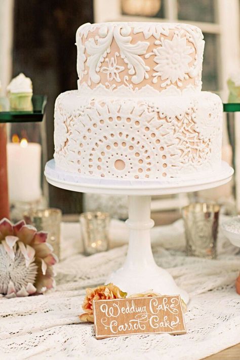 Cute cake idea for bridal shower or wedding cake! Mexican Wedding Cake Ideas, Elegant Mexican Wedding Cake, Papel Picado Wedding Cake, Hacienda Wedding Cake, Rustic Mexican Wedding Decor, Latino Wedding Traditions, Papel Picado Cake, Mexican Theme Wedding Cake, Modern Mexican Wedding Dress