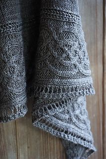 Kerchief Pattern, Celtic Myth, Hantverk Diy, شال كروشيه, Knitted Shawl, Finger Knitting, Shawl Knitting Patterns, Shawl Patterns, Shawl Pattern