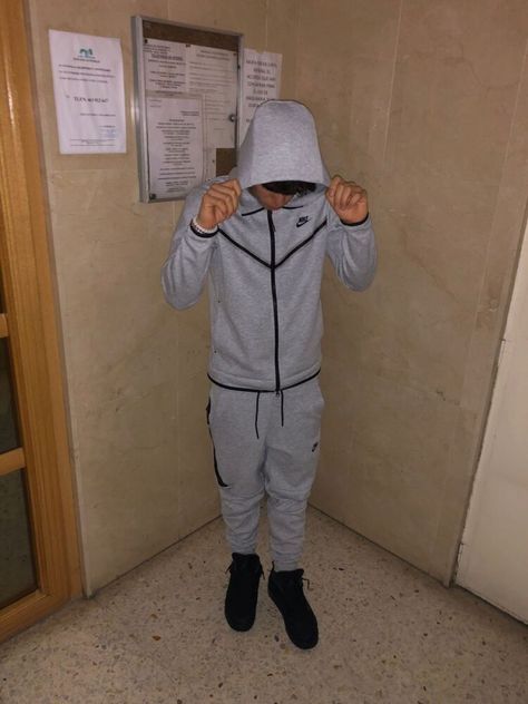 Nike Grey Tech Baby Nike, Cute Muslim Couples, Tumblr Boys, Grey Outfit, Boys Nike, Nike Tech, Grey Nikes, Nike Outfits, Black Nikes