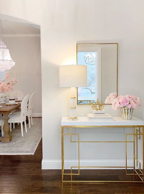 19 Very Glam Console Tables You'll Love Glam Entryway, Modern Entry Table, Gold Console Table, Entry Table Decor, Console Table Styling, Console Table Decorating, Entryway Table Decor, Entry Tables, Entryway Console Table