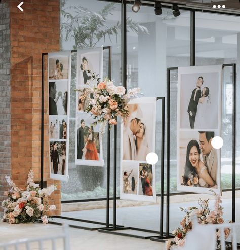 Elegant Photo Booth Wedding, Engagement Photos Wedding Display, Displaying Bridal Portraits At Wedding, Wedding Photo Hanging Ideas, Display Engagement Photos At Wedding, Picture Wedding Decorations, Photo Wedding Decorations, Modern Retro Wedding Decor, Wedding Decor Photo Booth