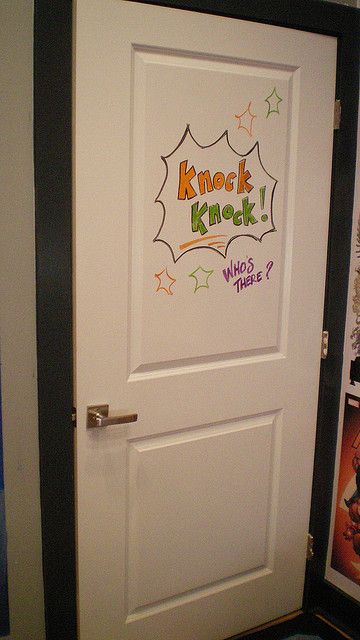 Idea Paint, dry erase paint that comes in white, clear, and black.  Would be so much fun for a play room so kids could draw on the walls! Teen Bedroom Door, Dry Erase Paint, Idea Paint, Extreme Makeover, Bedroom Doors, Room Doors, Teen Room, Teen Bedroom, Painted Doors