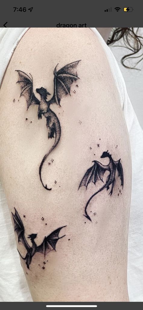 Japan Dragon Tattoo, Dragon Back Tattoo, Water Tattoos, Miniature Tattoos, Japan Dragon, Tattoo Japan, Dragon Tattoo Ideas, Drawing Dragon, Dragons Tattoo