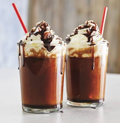 Coffee Float Recipes, Mocha Float, Recipes Diner, Iced Coffee Chocolate, Root Beer Float Protein Shake, Wine Floats Ice Cream, Wine Ice Cream Float, Coffee Float, Strawberry Wine Ice Cream Float