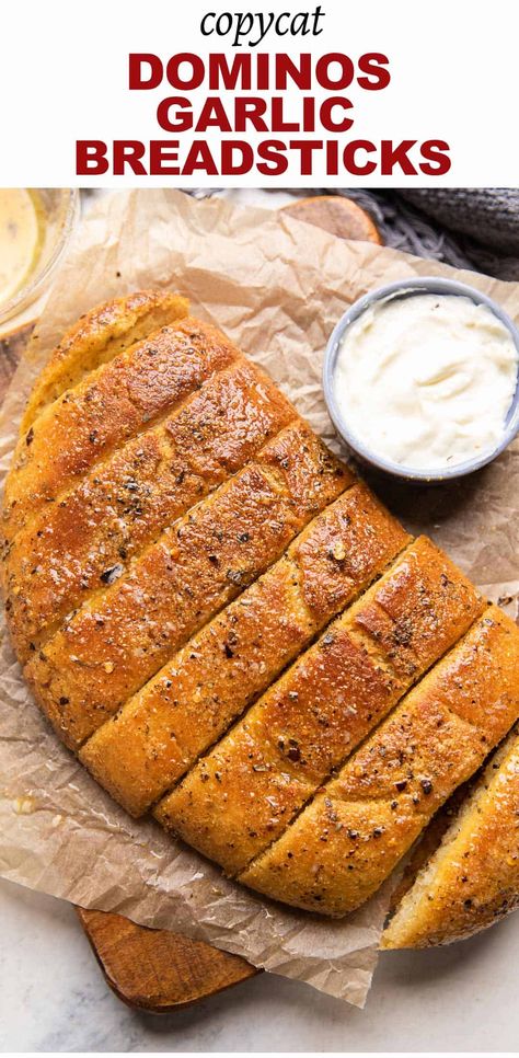 Garlic Bread Recipe Dominos Style, Dominos Style Garlic Bread, Dominos Crust Seasoning, Domino's Garlic Bread, Dominos Breadsticks, Garlic Appetizers, Homemade Garlic Breadsticks, Dominos Recipe, Garlic Bread Seasoning