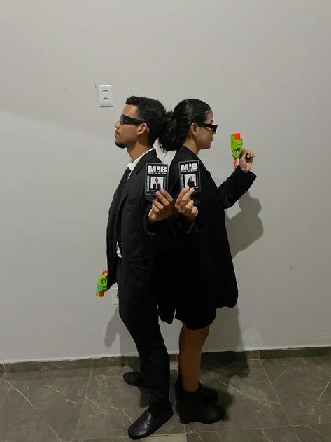 Men In Black Couple Halloween Costume, Men In Black Spirit Day, Black Man Halloween Costume, Men In Black Costume Couple, Overdressed Outfits Party, Black Guy Halloween Costumes, Types Of Outerwear, Mib Costume, Black Couple Halloween Costumes