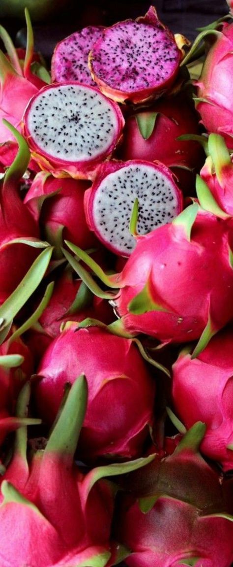 8 Powerful Health Benefits of Red Dragon Fruit (Pitaya) Dragon Fruit Pitaya, Red Dragon Fruit, Buah Naga, Fruit Du Dragon, Thanh Long, Fruit Wallpaper, Kampot, Fruit Photography, Beautiful Fruits