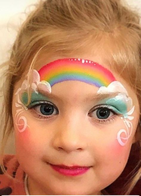 Quick Face Paint Designs, 80s Face Paint, Childrens Face Paint Ideas, Face Paint Inspo Easy, Popular Face Painting Designs, Bluey Facepainting, Face Painting Simple, Kids Face Painting Easy, Unicorn Face Paint