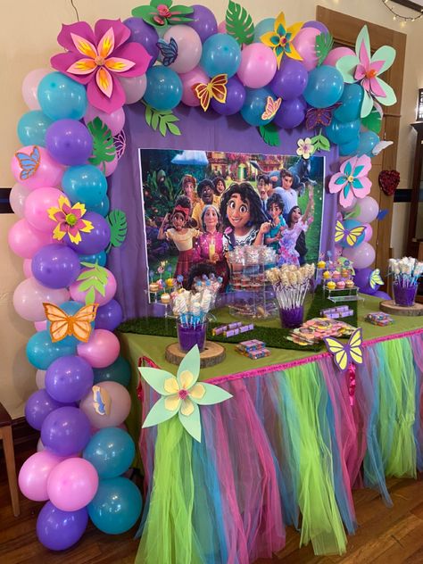 Encanto Birthday Party Backdrop, Encanto Birthday Party Ideas, Encanto Birthday Party, Encanto Birthday, Encanto Party, Disney Princess Birthday Party, Simple Birthday Decorations, Birthday Party Theme Decorations, Girl Birthday Themes