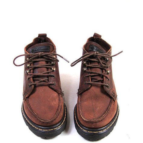 HOLIDAY SALE Vintage Rugged Brown Leather Lace Up Ankle Boots Size 8 (240 GTQ) ❤ liked on Polyvore featuring shoes, boots, ankle booties, footwear, leather booties, brown leather boots, leather ankle boots, short brown boots and lace up booties Short Brown Boots, Brown Leather Flats, Fashion Shoes Boots, Booties Outfit, Brown Leather Ankle Boots, Shoes Boots Ankle, Lace Up Flats, Brown Flats, Leather Lace Up Boots