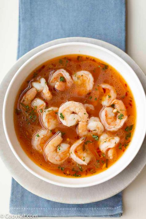 Killer Shrimp Copycat Recipe, Killer Shrimp Recipe, Cabana Recipes, Nanas Recipes, Killer Shrimp, Seafood Extravaganza, Shrimp Restaurant, Shrimp Soup Recipes, Fish Batter Recipe