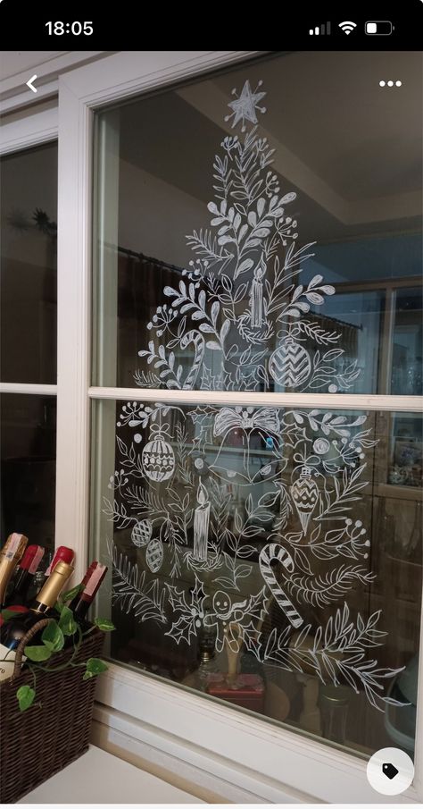 Winter Window Drawing, Chalk Art Christmas, Painted Window Art, Christmas Window Painting, Window Mural, Christmas Tree Drawing, Christmas Windows, Christmas Window Display, Winter Window