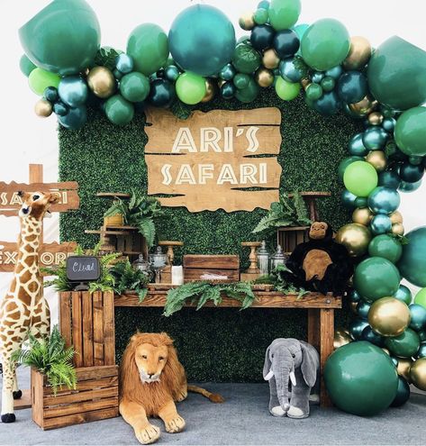 Safari Dessert Table by Bizzie Bee Creations Donut Icing, Birthday Arch, Safari Birthday Party Decorations, Safari Party Decorations, Safari Baby Shower Boy, Jungle Theme Birthday Party, Jungle Thema, Wild Birthday Party, Jungle Theme Parties