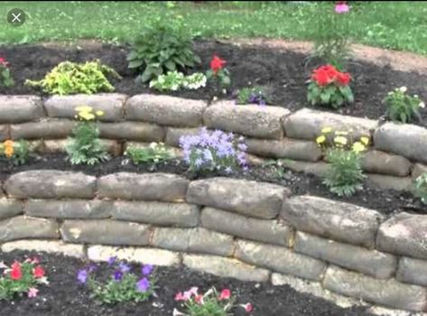 Backyard Patio Layout, Boulder Retaining Wall, Diy Retaining Wall, Concrete Bags, Building A Retaining Wall, Landscaping Layout, Landscaping On A Hill, Garden Retaining Wall, Concrete Retaining Walls