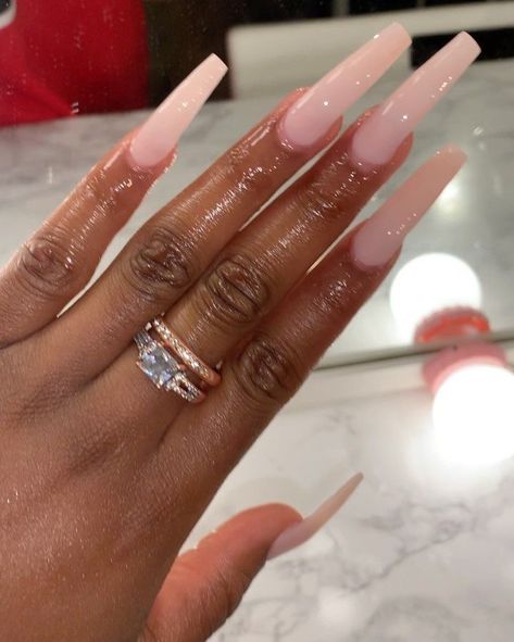 Milky Nails, Nagellack Trends, Drip Nails, Ombre Acrylic Nails, White Acrylic Nails, Simple Acrylic Nails, Long Acrylic Nails Coffin, Long Square Acrylic Nails, Bling Acrylic Nails