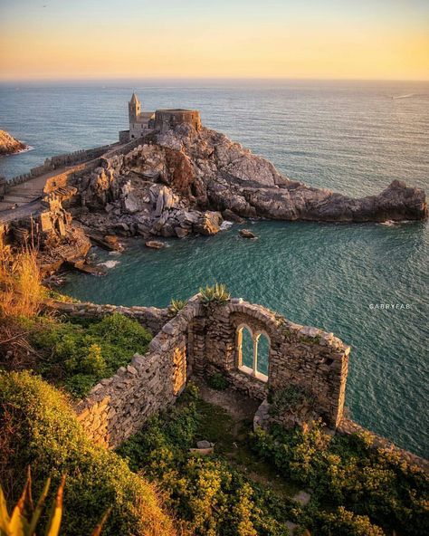 Portovenere, Italy Portovenere Italy, Italy In October, Wildlife Wallpaper, Italy Aesthetic, Italy Travel, Nice View, Travel Fun, Tuscany, Beautiful Places