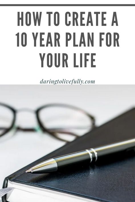 Every year people set New Year Resolutions, However, if you really want to have a remarkable life, you should create a 10 year plan Life Plan Template, 10 Year Plan, 5 Year Plan, New Year Planning, Goals Template, New Year Resolutions, How To Shade, Year Resolutions, Journal Writing Prompts