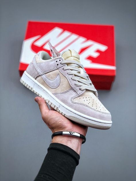 Nike Dunk Low Vast Grey DD8338-001 25-36-45 Dunk Low Vast Grey, Nike Kicks, Nike Shoes Air Force, Streetwear Shoes, Trendy Mens Fashion, Nike Air Jordan Retro, Cool Outfits For Men, Retro Shoes, Swag Shoes