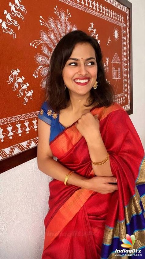 Saree Half Saree, Bride In Saree, Saree Pattu, Shraddha Srinath, Indian Fashion Saree, Saree Photoshoot, South Indian Bride, Indian Beauty Saree, India Beauty