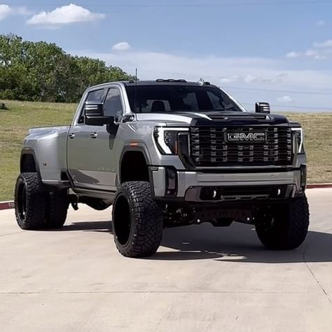 Autoplex Customs (@autoplexcustoms) • Instagram photos and videos Denali Hd, Gmc Denali, Car Inspiration, 4x4 Trucks, Gmc Trucks, Lifted Trucks, Chevrolet Silverado, Offroad Vehicles, Custom Trucks