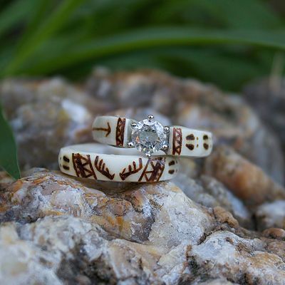 The Antlered Doe (scheduled via http://www.tailwindapp.com?utm_source=pinterest&utm_medium=twpin) Antlered Doe, Country Wedding Rings, Wedding Rings Ideas, Western Wedding Rings, Camo Wedding Rings, Antler Wedding Rings, Deer Antler Ring, Antler Jewelry, Country Jewelry