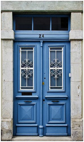 Blue Doors, Greek Blue, Gorgeous Doors, Painted Front Doors, Cool Doors, Front Door Colors, Garden Gate, Old Door, Blue Door