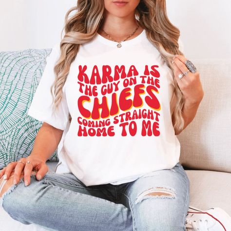 Swift Superbowl Fan, Kansas City Chiefs Super Bowl Outfit Chiefs Super Bowl Party, Super Bowl Party Outfit, Superbowl Party Outfit, Super Bowl T Shirts, Taylor Swift Shirt, Super Bowl Outfit, Chiefs Super Bowl, Taylor Swift Shirts, Chiefs Shirts