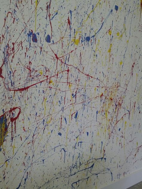 Splatter wall Splatter Paint Walls, Paint Splatter Aesthetic, Paint Splatter Wall, Hedda Gabler, Splattered Paint, Paint Splats, Splatter Paint, School Room, Chair Rail