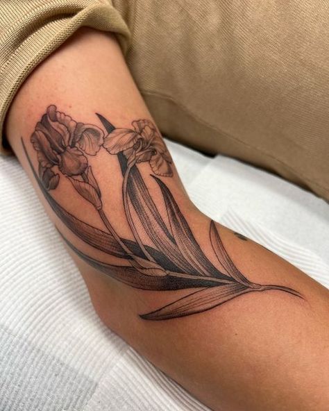 Non Flower Tattoo Sleeves, Botanical Garden Tattoo, Iris Flowers Tattoo, Flower Garden Tattoo, Iris Flower Tattoo, Houston Tattoos, Earthy Tattoos, Iris Tattoo, Linework Tattoo