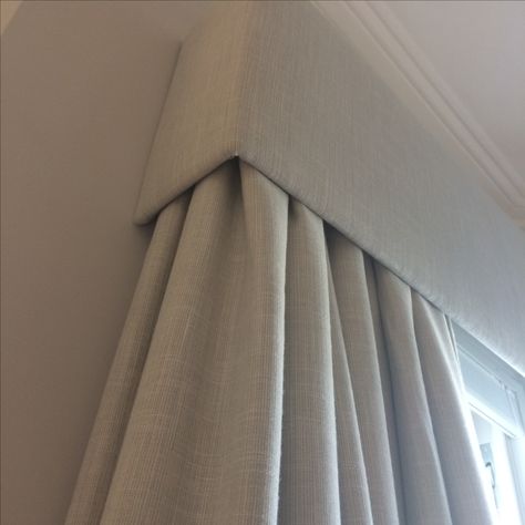 Curtain With Pelmet Modern, Modern Curtain Pelmet, Modern Pelmet Ideas, Curtain Pelmet Design, Curtain Pelmet Ideas Modern, Modern Pelmet, Fabric Pelmet, Pelmet Curtains, Curtains With Pelmet