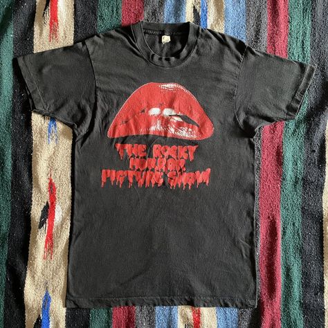 VINTAGE 80S THE ROCKY HORROR PICTURE SHOW T-SHIRT Random Clothes, The Rocky Horror Picture Show, Horror Picture Show, Rocky Horror Picture Show, Rocky Horror Picture, Rocky Horror, Men's Tops, Picture Sizes, Picture Show