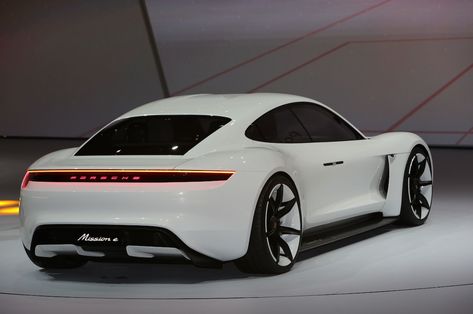 Porsche Mission E, Porsche Garage, Panamera Sport Turismo, Porsche Girl, Mercedes Brabus, All Electric Cars, Porsche 959, Mission E, Porsche Classic