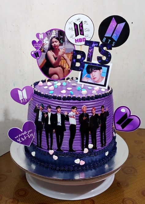 Bts Cake Birthday Ideas, Bts Cake Design, Bts Cakes, Bolo Drip Cake, Army Birthday Cakes, Bts Birthday, Army Birthday, Trolls Cake, Bts Cake