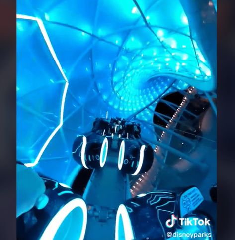 Tron Bike, Disney World Attractions, Disney World Rides, Tron Legacy, Disney World Magic Kingdom, Disney Rides, Adventure Vacation, Pet Peeves, Disney World Tips And Tricks