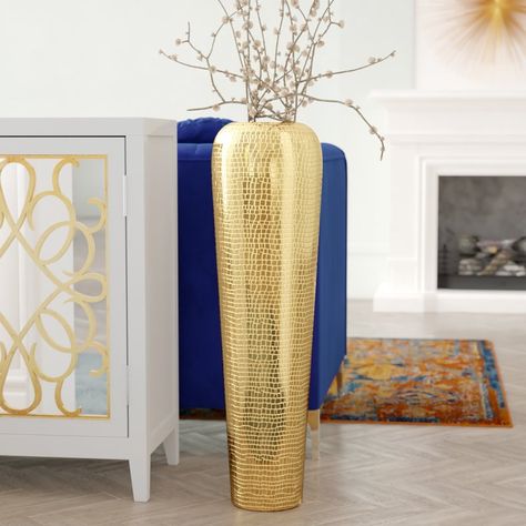 #Gold-colored large #floor vase. Vase is a great detail for #home #design. The vase fits #perfectly with white #furniture and floors. The vase can also be matched with #cold-#colored furniture and #room #decoration. #Vase to artificial #light #shines. This #yellow vase can include artificial #flowers, tree #branches, as well as fresh flowers. Oversized Floor Vases, Floor Vases Decor, Floor Vase Decor, Big Vase, Ideas Entryway, Bohemian Farmhouse Kitchen, Large Floor Vase, Tall Floor Vases, Floor Vases