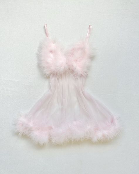 💗 on X Lingerie Outfit Night Aesthetic, Pink Lingerie Outfit Night, Cute Pink Aesthetic, Lingerie Outfit Night, Girly Fits, Lingerie Outfit, Pretty Pink Princess, Lounge Looks, Outfit Night